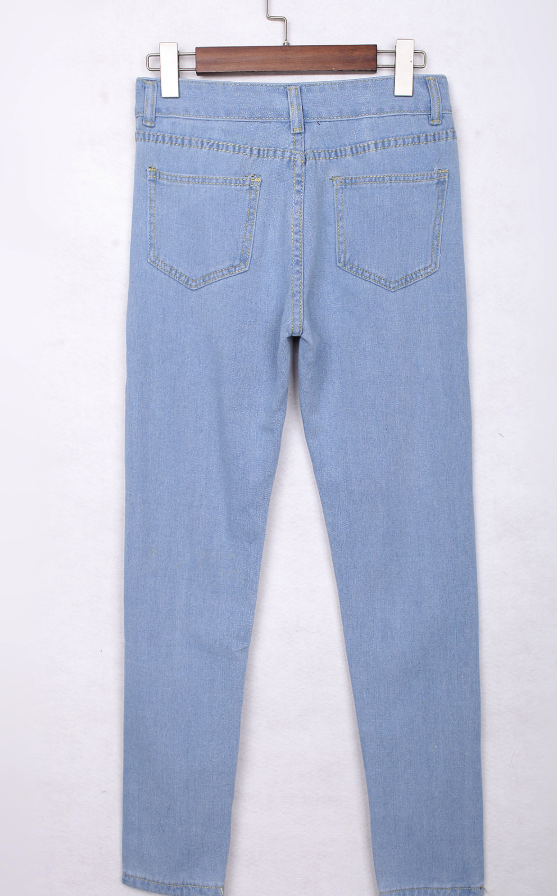 Trendy hole straight jeans