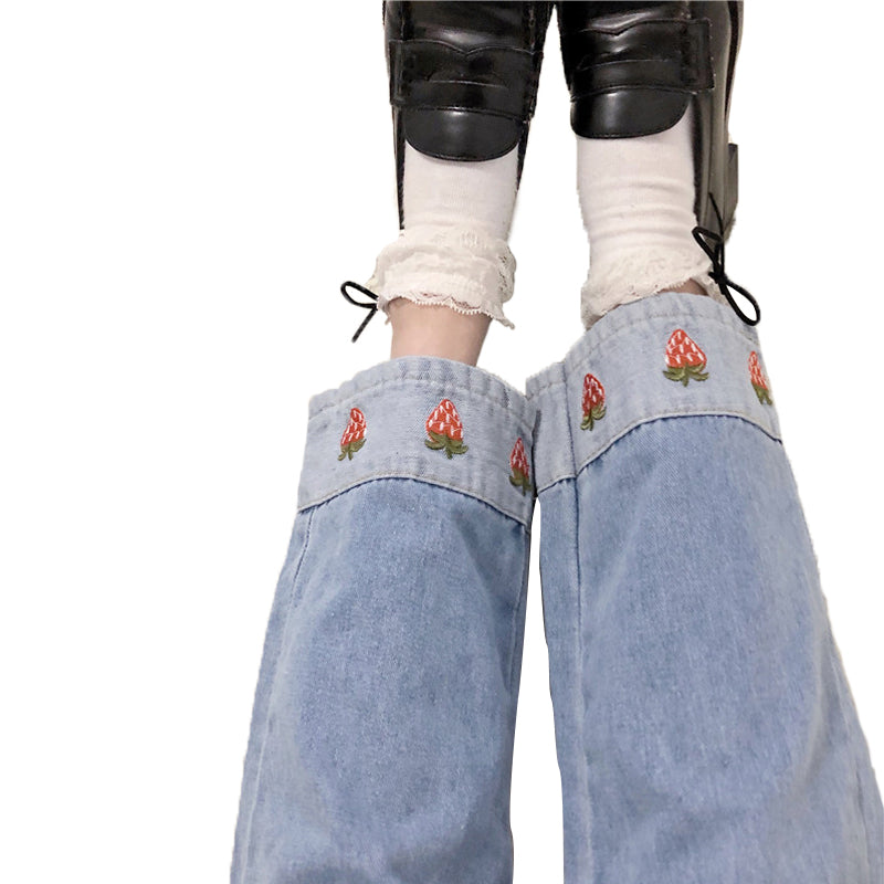 Strawberry embroidery slim jeans