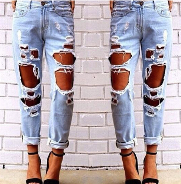 Trendy hole straight jeans