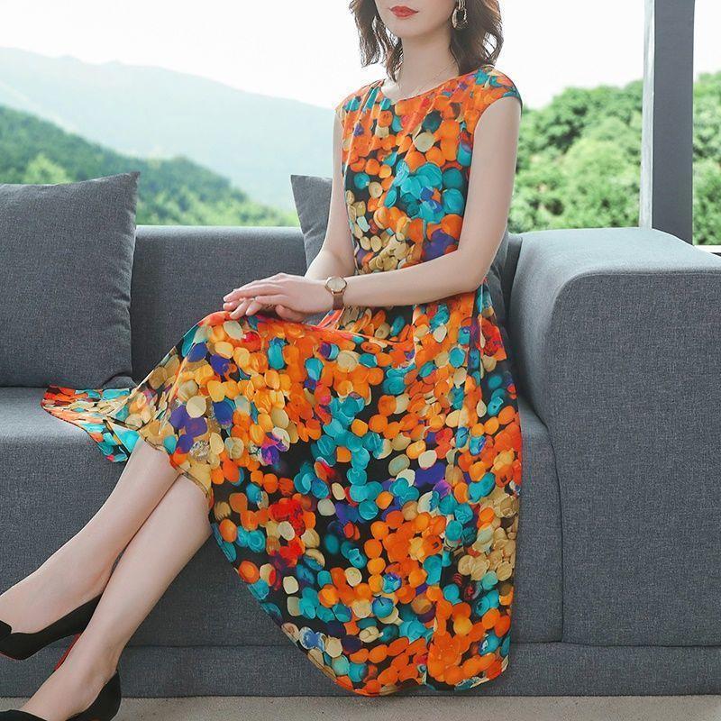 Printed Sleeveless Crewneck Slim Fit Swing Dress